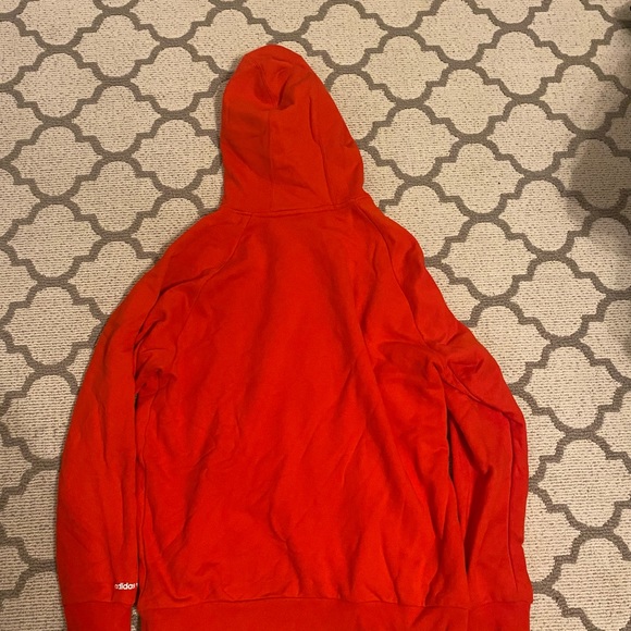 Brand New - Adidas Sweatsuit - Large hoodie - XL pants - Picture 4 of 4